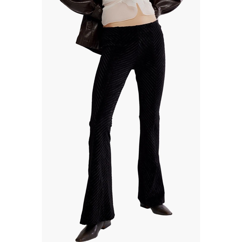 New Free People Ribbed Velvet Flare Pants Women's‎ Small Black Pull On High Rise